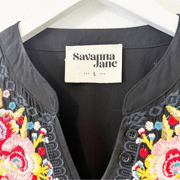 Savanna Jane Black Embroidered Tunic Top Size Large L - Picture 3 of 7